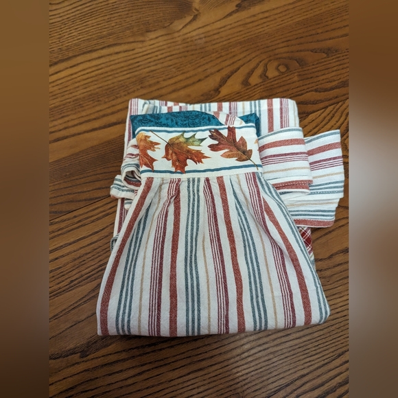 Kay Dee Cotton Apron. Full coverage. Ties at waist and neck. Vintage. - Picture 9 of 9